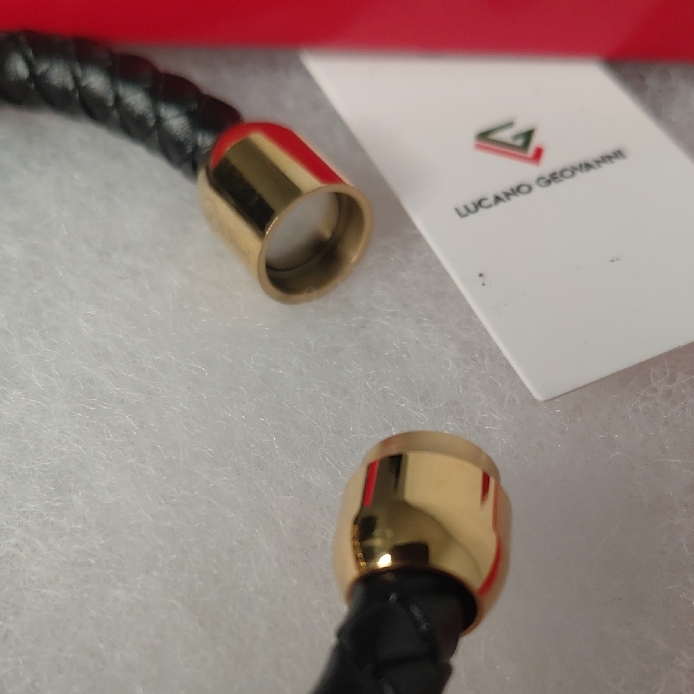Leather & Stainless Steel Black and Gold Men's Braided Bracelet - Picture 4 of 5